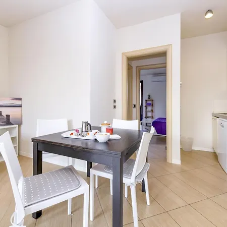 La Casa Dello Scrittore Ghh Apartment Toscolano Maderno